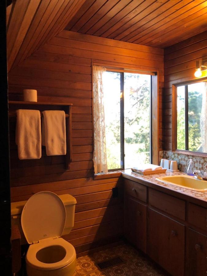 Jason House - Immaculate Suites In A Quiet Seaside Neighbourhood Near Uvic Victoria Zewnętrze zdjęcie